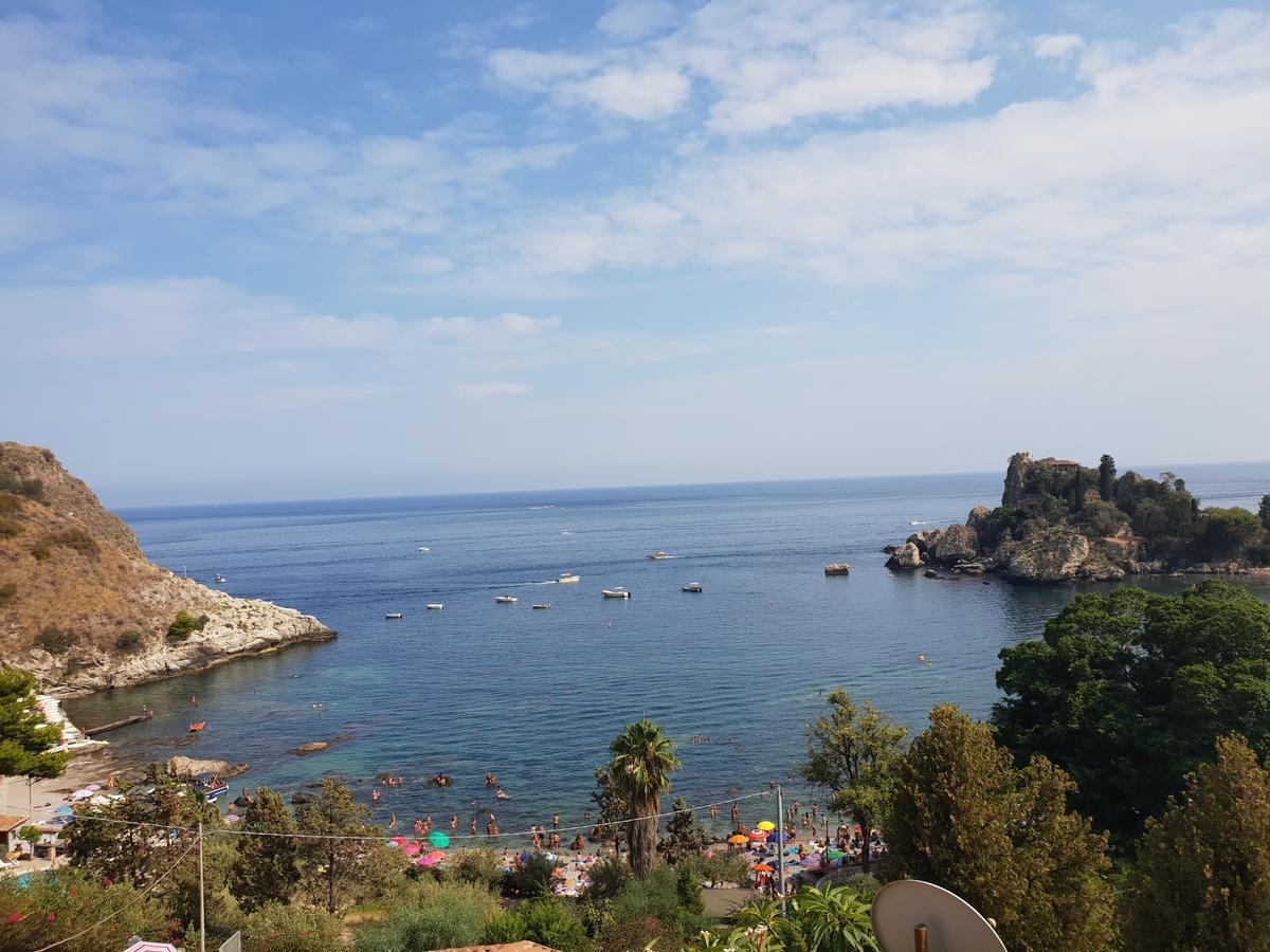 Th Luxury Rooms & Apartment Giardini-Naxos Buitenkant foto